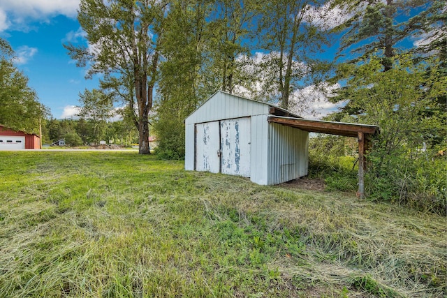 327 Central Ave, Martin City, MT 59926