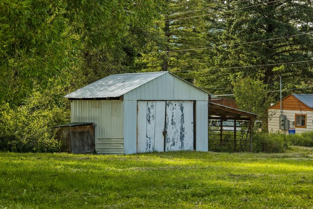 327 Central Ave, Martin City, MT 59926
