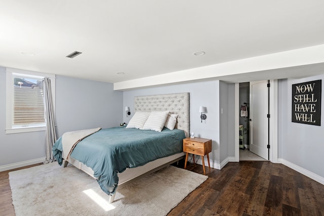 2604 5th Ave S, Great Falls, MT 59405 - bedroom featuring wood finished floors and baseboards