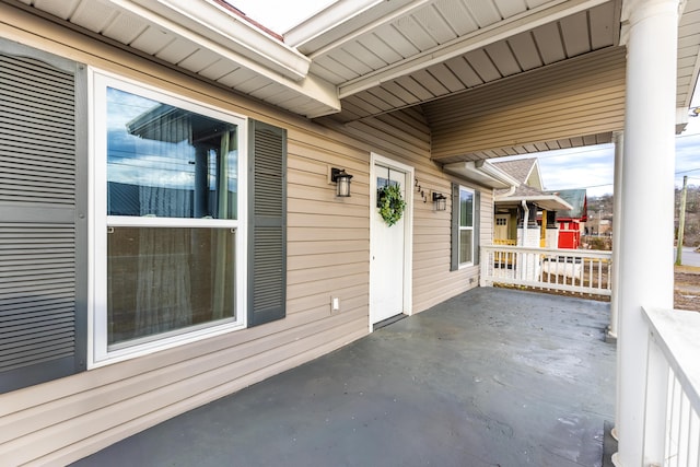 view of patio featuring covered porch