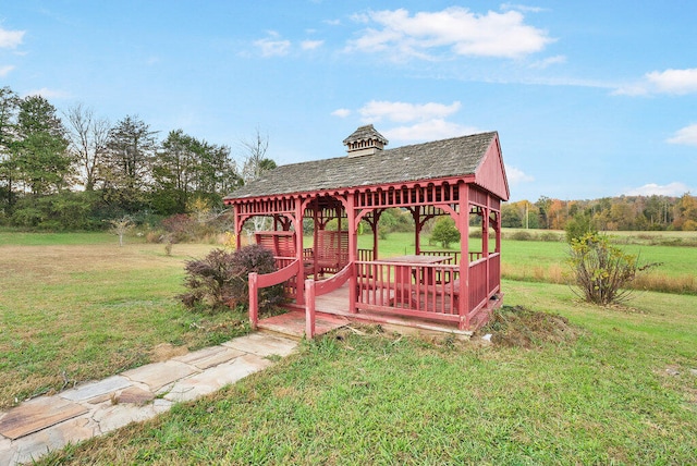 view of yard featuring a gazebo