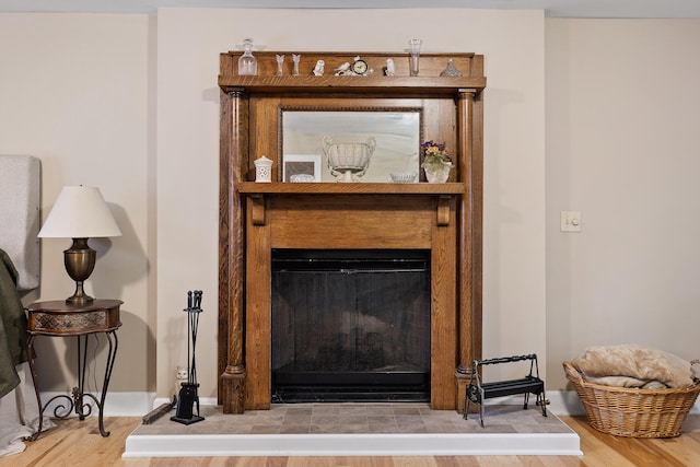 room details featuring hardwood / wood-style flooring