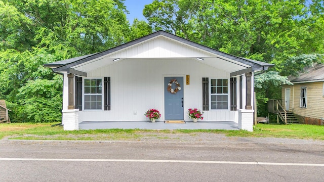 1050 King Edward Ave SE, Cleveland, TN 37311 - view of bungalow-style house