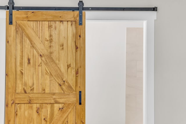 1050 King Edward Ave SE, Cleveland, TN 37311 - detailed view of a barn door
