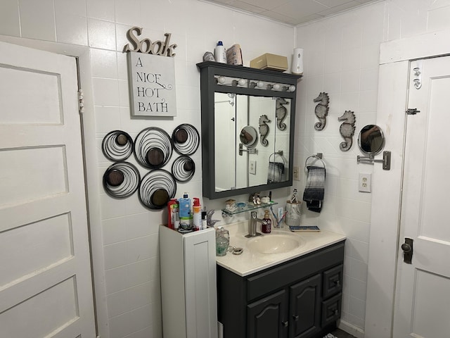 1785 Benton Station Rd, Benton, TN 37307 - bathroom featuring vanity and tile walls
