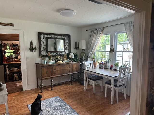 1785 Benton Station Rd, Benton, TN 37307 - dining space featuring wood finished floors and crown molding