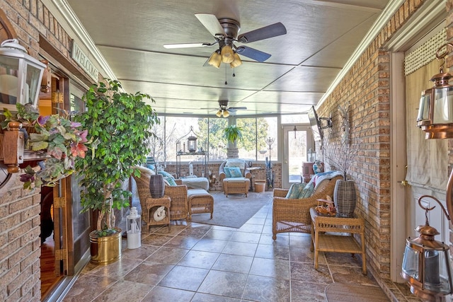 sunroom / solarium with ceiling fan