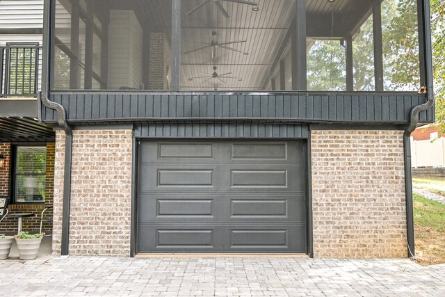 garage with ceiling fan