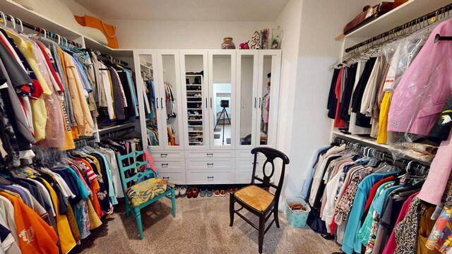6453 Serenade Ln, Hixson, TN 37343 - spacious closet featuring carpet