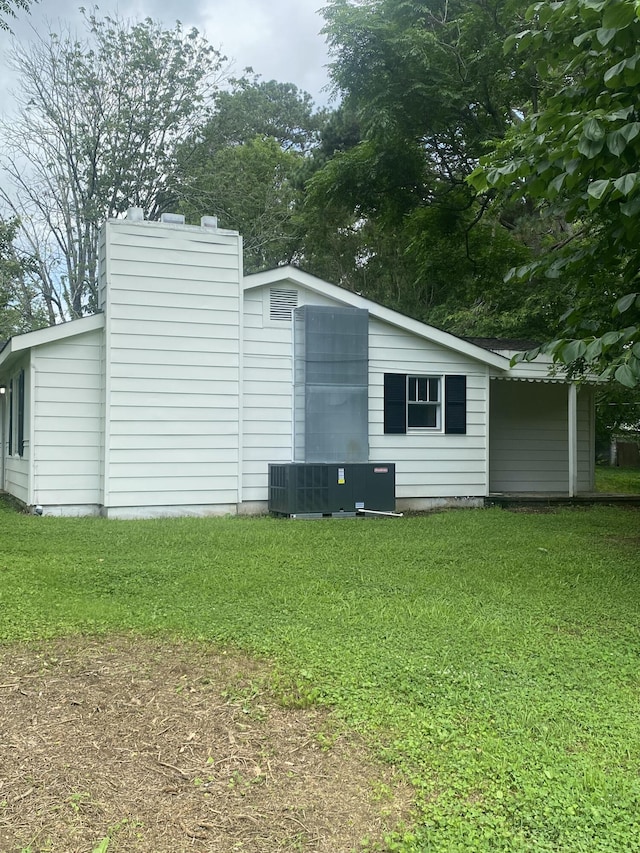 2320 Raines Dr NW, Cleveland, TN 37311 - view of home's exterior with a yard