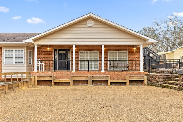 view of front facade featuring covered porch