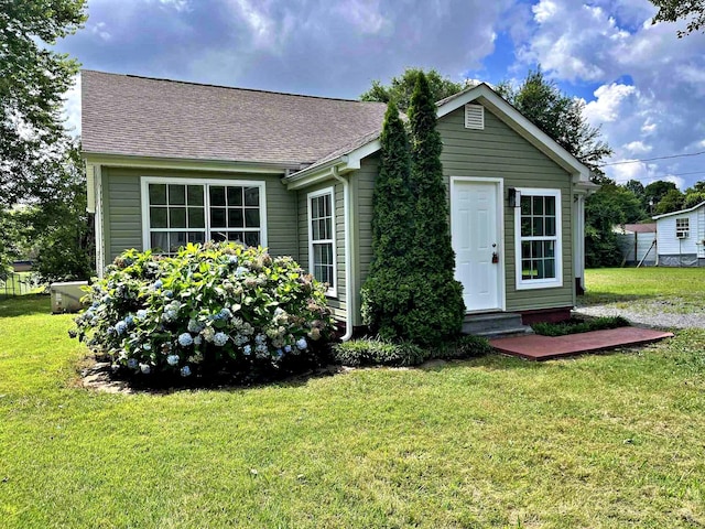517 Warren St, Athens, TN 37303 - photo 2