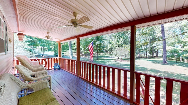 deck with ceiling fan