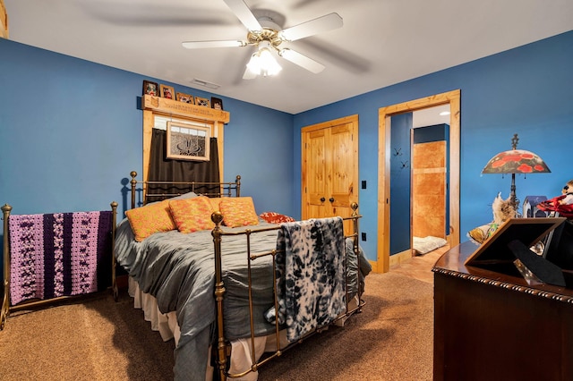 bedroom featuring carpet and ceiling fan