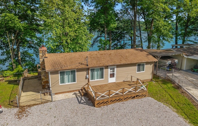 1336 Whites Creek Rd, Spring City, TN 37381 - view of front facade featuring a chimney, fence, and a shingled roof