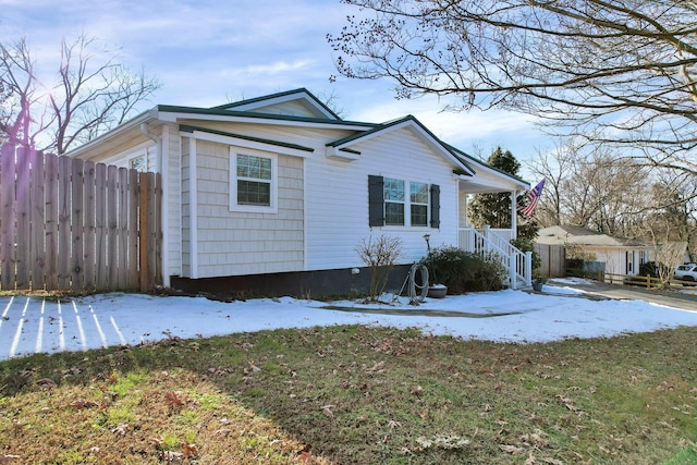 view of front of property