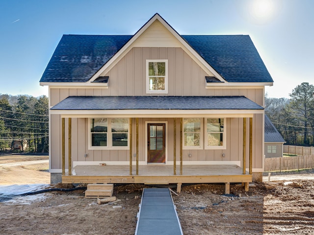 view of front of property with a porch