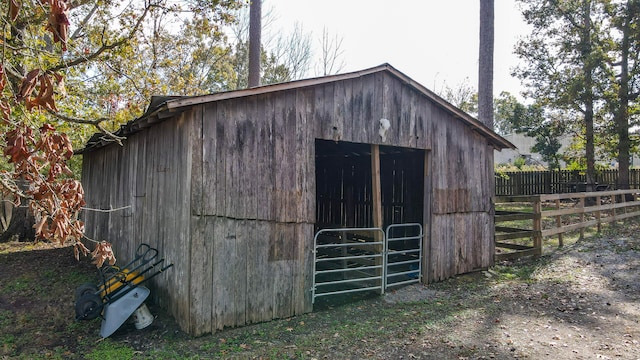 view of outdoor structure