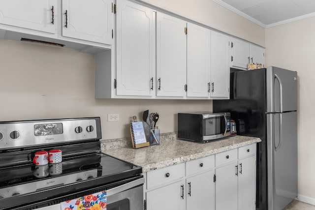 352 W Rhea Ave, Spring City, TN 37381 - kitchen featuring appliances with stainless steel finishes, white cabinets, and crown molding
