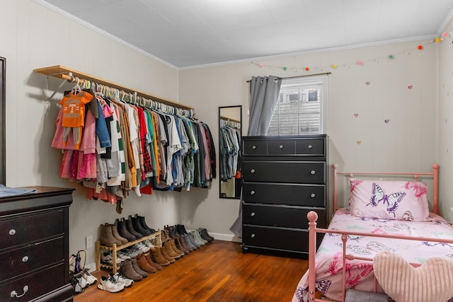 352 W Rhea Ave, Spring City, TN 37381 - bedroom with wood finished floors and ornamental molding