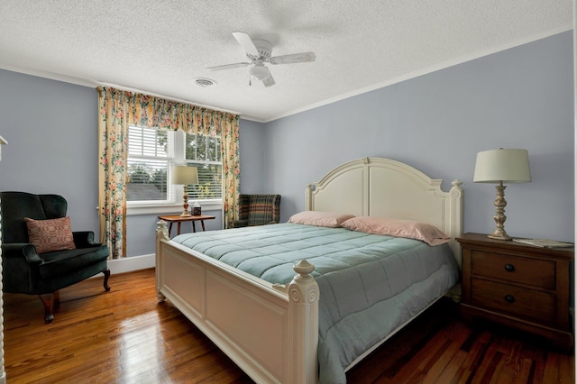 431 Highland Ave NW, Cleveland, TN 37311 - bedroom featuring wood finished floors, a textured ceiling, ornamental molding, and a ceiling fan