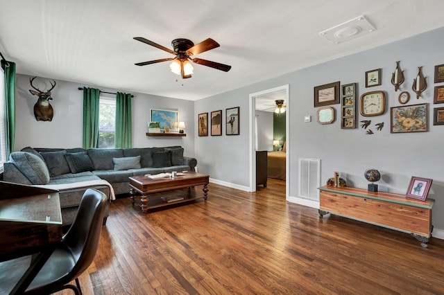 315 Gilliland Rd SE, Cleveland, TN 37311 - living area with ceiling fan and wood finished floors