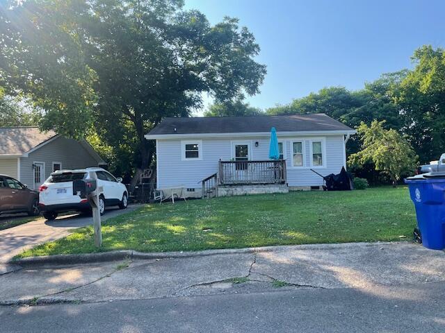 755 Church St SE, Cleveland, TN 37311 - view of front of house with a front yard, crawl space, and concrete driveway