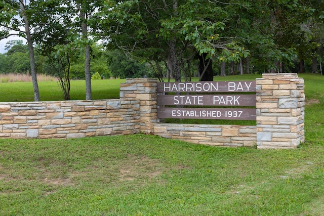 11249 Possum Trail Rd, Harrison, TN 37341 - community sign featuring a yard