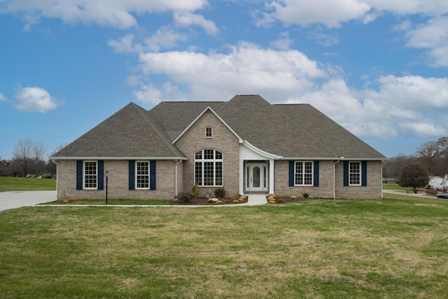 view of front of house with a front yard