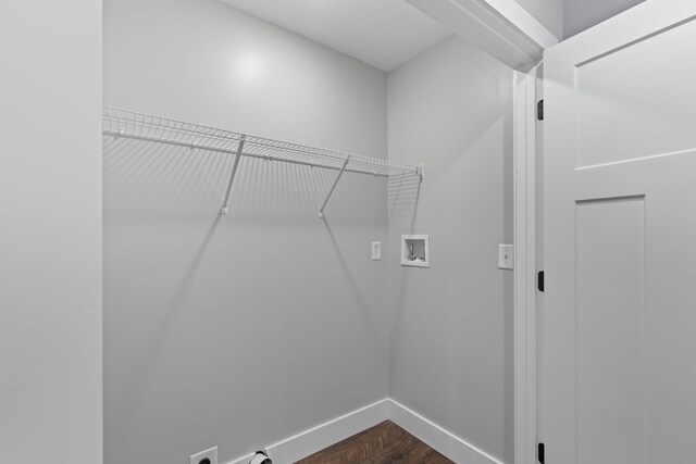 2517 No Pone Rd NW, Georgetown, TN 37336 - laundry room featuring washer hookup, dark wood-type flooring, and electric dryer hookup