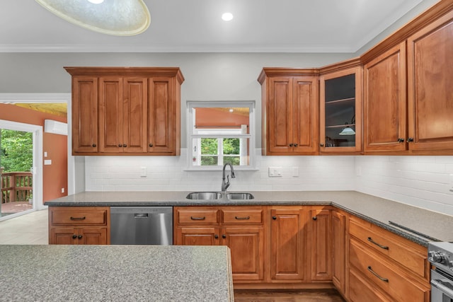 1028 Ivy Manor Ct, Hixson, TN 37343 - kitchen with stainless steel appliances, a sink, brown cabinets, tasteful backsplash, and glass insert cabinets
