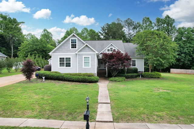 1010 Bradford Pl, Cohutta, GA 30710 - view of front facade with a front yard and a porch