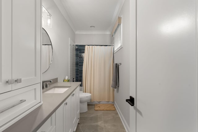 bathroom featuring a shower with curtain, vanity, toilet, and crown molding