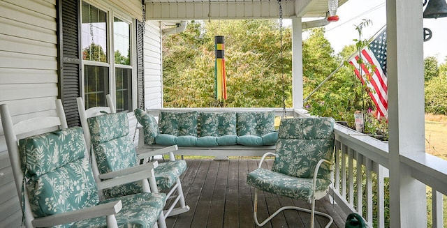 sunroom / solarium with plenty of natural light