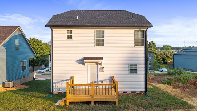 605 Westover Dr SW, Cleveland, TN 37311 - back of house featuring a deck, a lawn, and a shingled roof