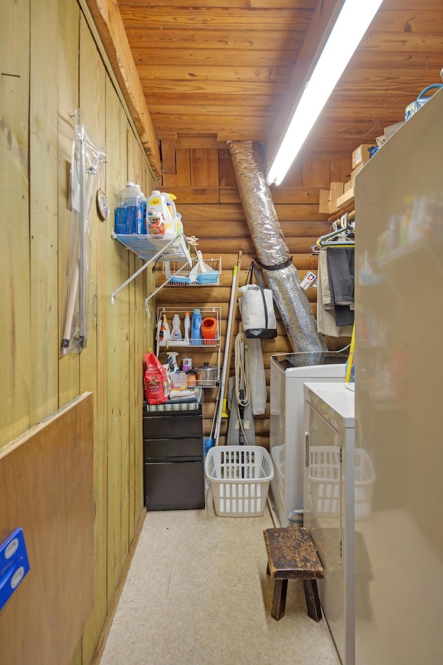 interior space featuring washing machine and clothes dryer