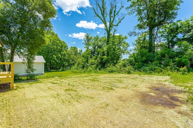 5118 Judd Way NW Unit 21, Cleveland, TN 37312 - view of green lawn featuring a wooden deck