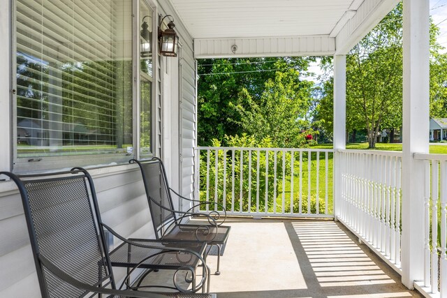 725 Brookfield Ave, Chattanooga, TN 37412 - photo 8