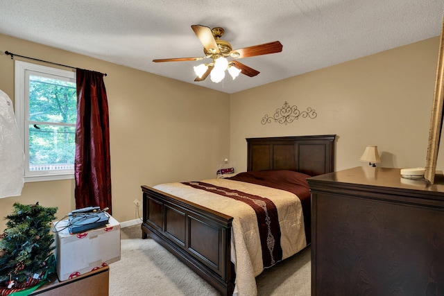 271 Hidden Oaks Trl NE, Cleveland, TN 37312 - bedroom featuring light carpet and a ceiling fan