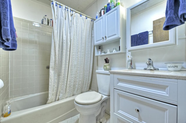 full bathroom with shower / tub combo, toilet, and vanity