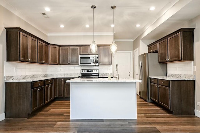kitchen featuring dark brown cabinetry, visible vents, stainless steel appliances, and dark wood-style flooring