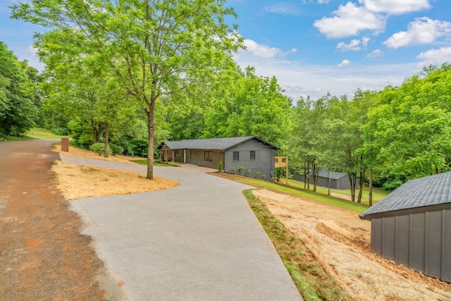 826 Long Mill Rd, Athens, TN 37303 - view of front of property with driveway
