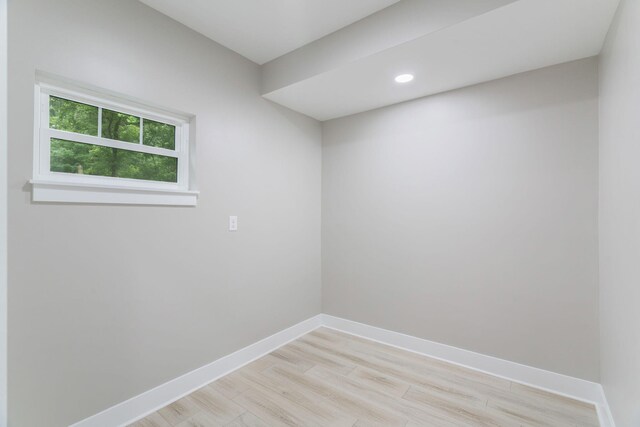 826 Long Mill Rd, Athens, TN 37303 - spare room with baseboards, light wood finished floors, and recessed lighting