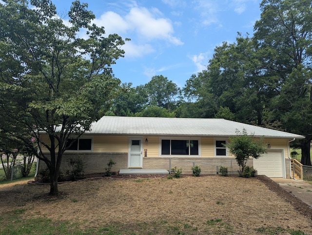 4901 Mccahill Rd, Chattanooga, TN 37415 - photo 1