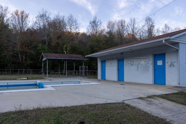 115 Lake Cir, Harriman, TN 37748 - view of pool