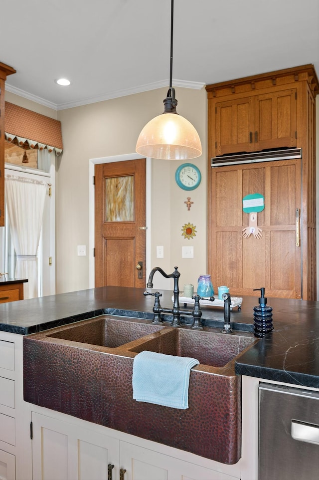 212 N Palisades Dr, Signal Mountain, TN 37377 - kitchen featuring dark countertops, decorative light fixtures, ornamental molding, brown cabinetry, and stainless steel dishwasher