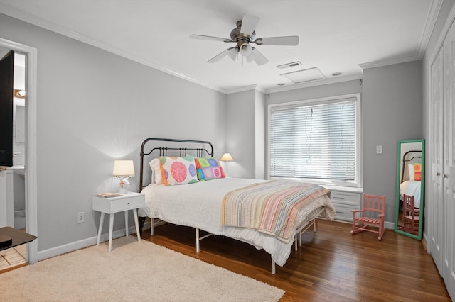 212 N Palisades Dr, Signal Mountain, TN 37377 - bedroom with wood finished floors, ornamental molding, attic access, and a ceiling fan