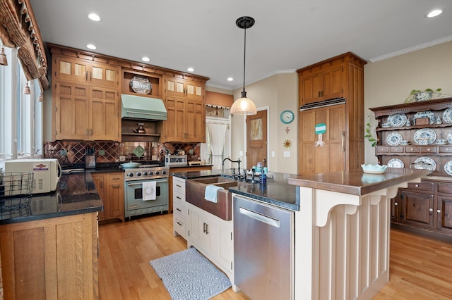 212 N Palisades Dr, Signal Mountain, TN 37377 - kitchen featuring stainless steel appliances, open shelves, extractor fan, crown molding, and backsplash