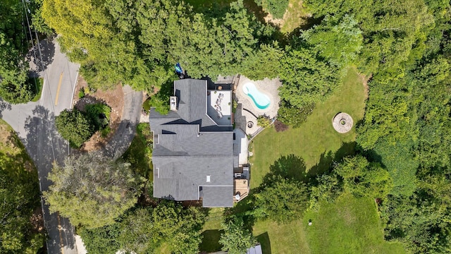 212 N Palisades Dr, Signal Mountain, TN 37377 - drone / aerial view of a pool area