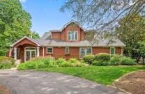 212 N Palisades Dr, Signal Mountain, TN 37377 - view of front of property with a front lawn